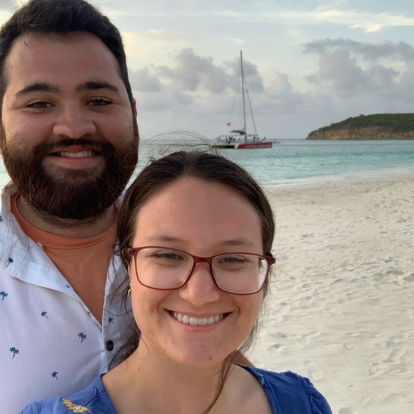 Meet your Posher, Laura - Picture 2 of 2